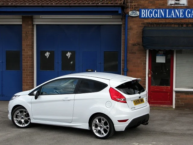 ford_fiesta_zetec-s_mountune_2009_021.webp