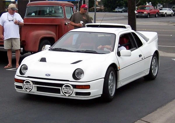 Ford_RS200.webp