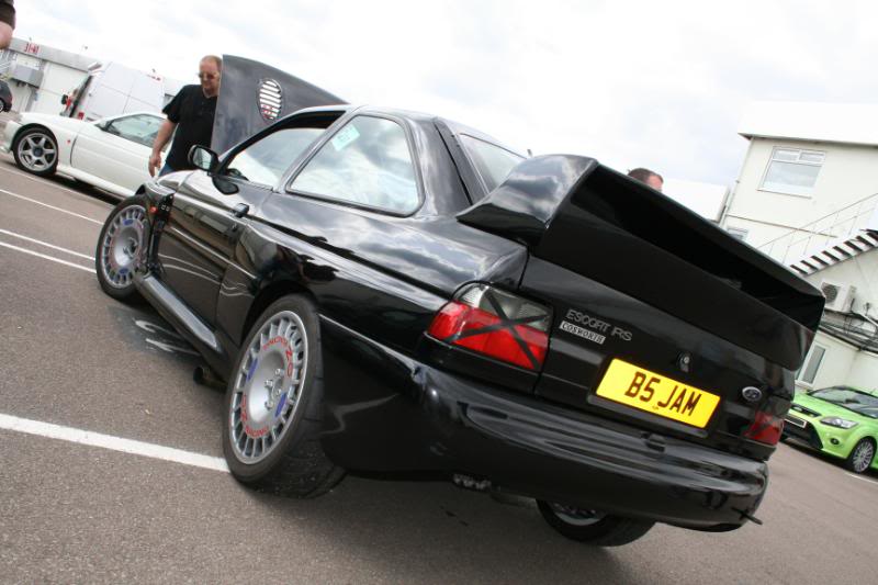 fordbits087.jpg