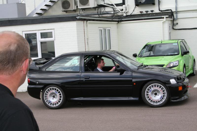 fordbits091.jpg