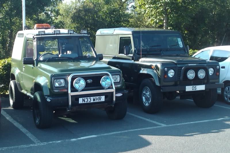 Fourtrak_Defender.jpg