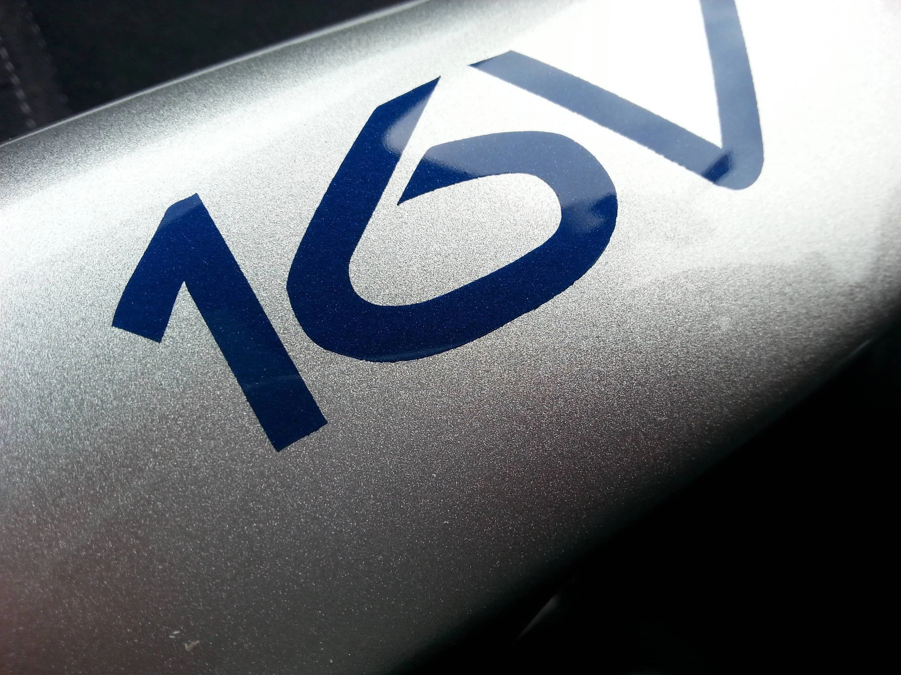 fQ79sRx.webp