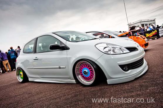 french_car_show_2011041.jpg