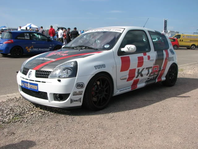 Frenchcarshow033.webp