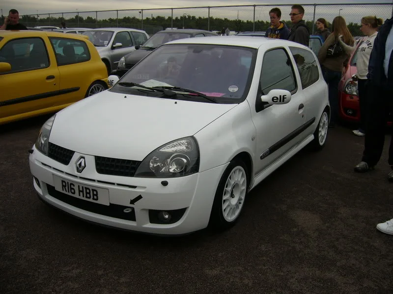 Frenchcarshow2007017.webp
