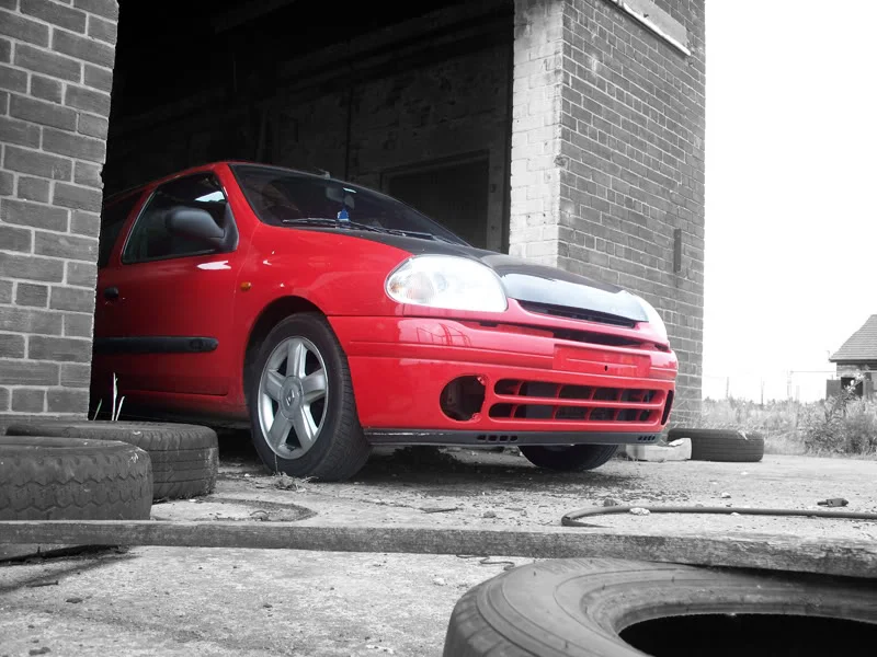 GarageDesaturate.webp