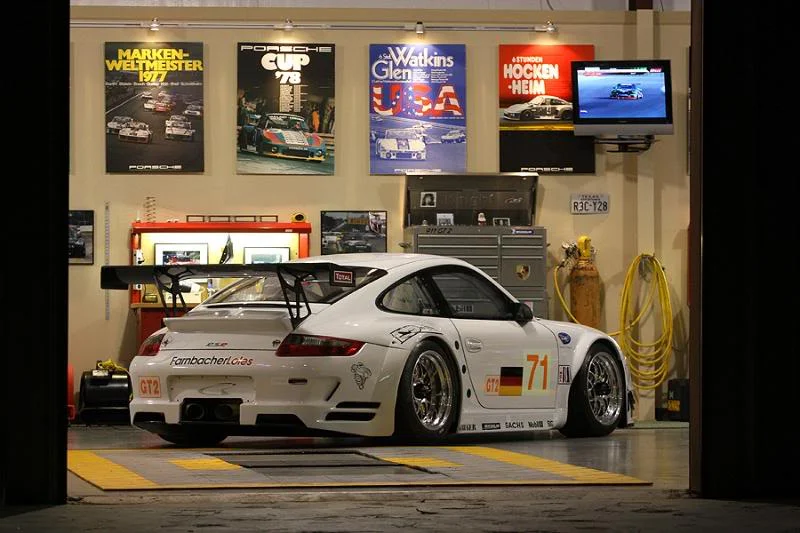 garagedoorsr9.webp