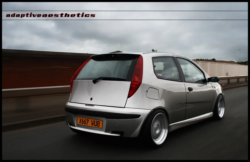 gavpunto-rearrollingsmall.webp