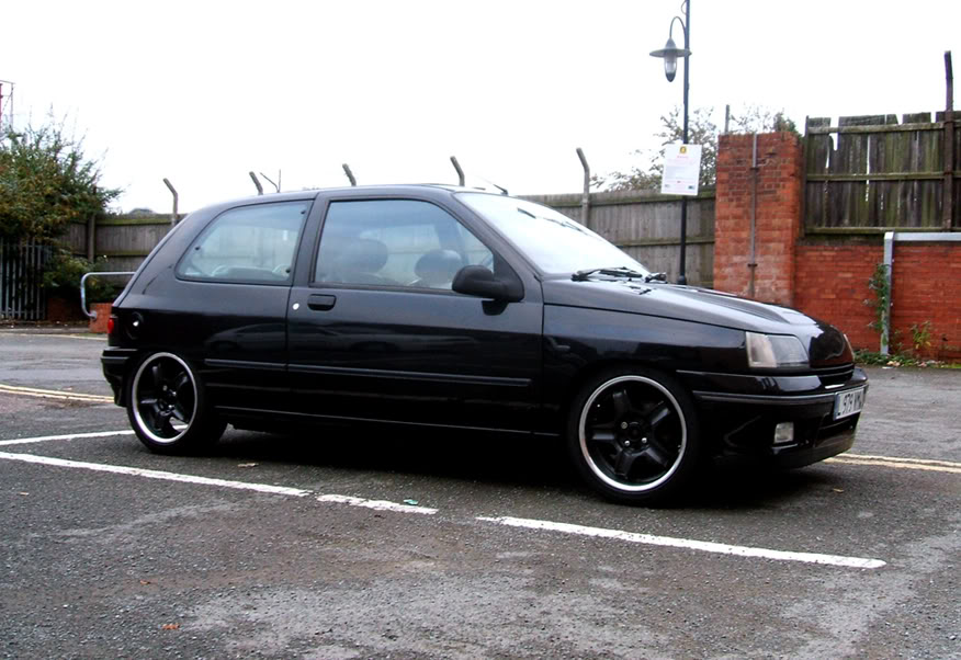 gavscar005small.jpg gavscar005small.jpg