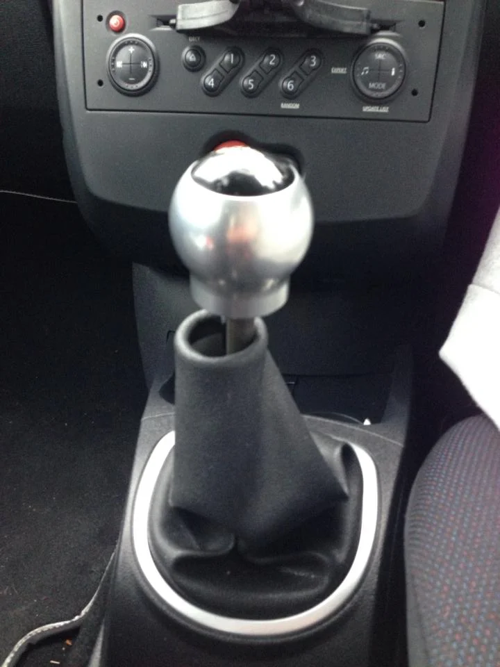gear knob problem.webp