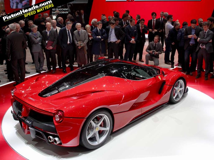 Geneva2013_Ferrari_03-L.jpg