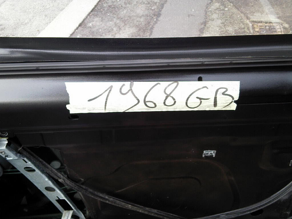 Ghettodoor2.jpg