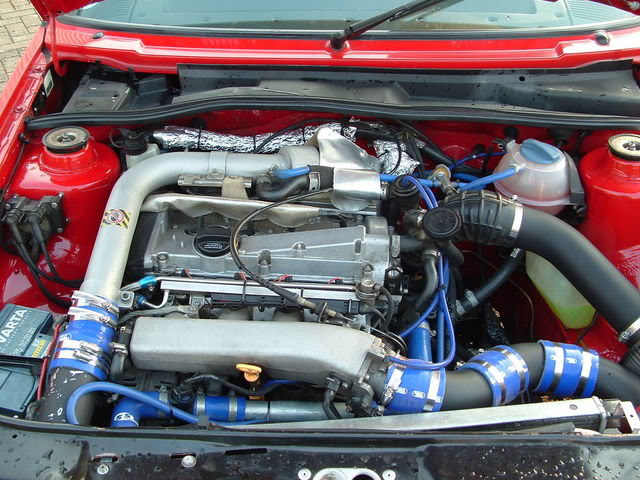 Golf20vtbay2640.jpg