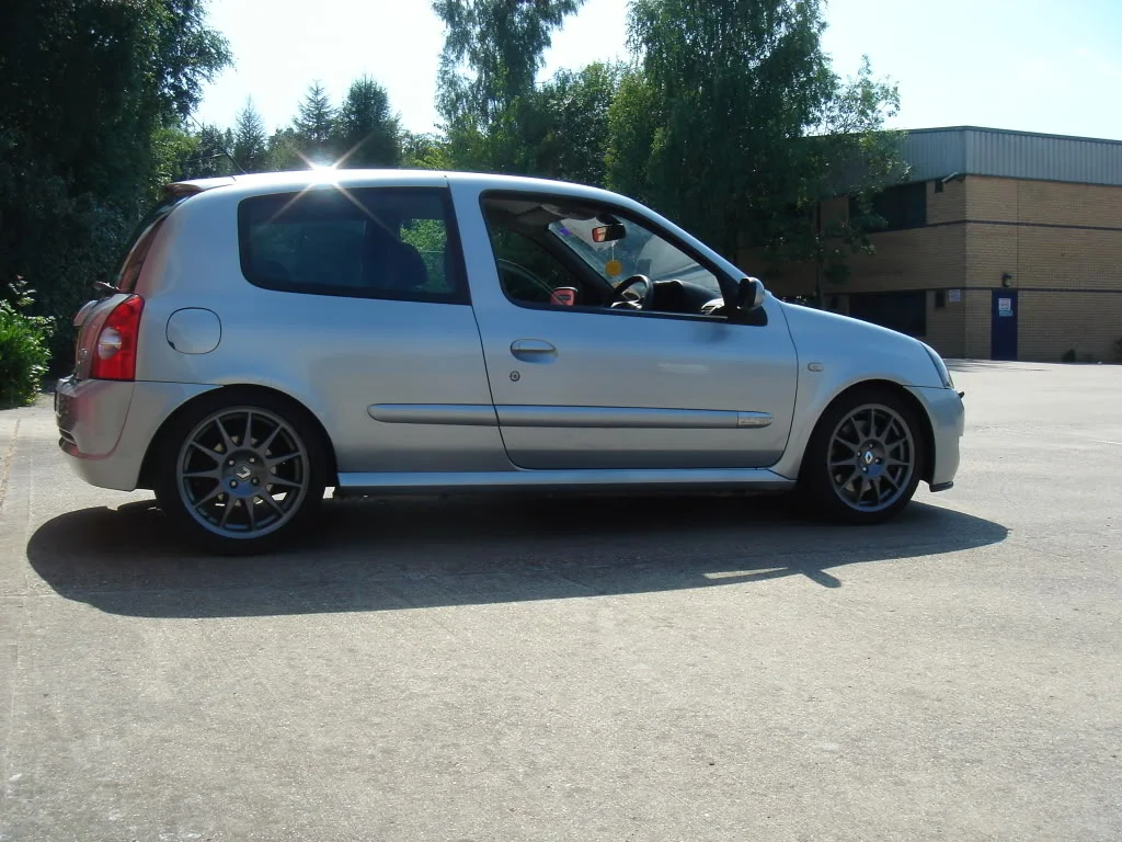 goodwoodclio030.webp