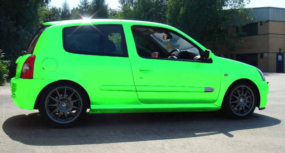 goodwoodclio030green.webp