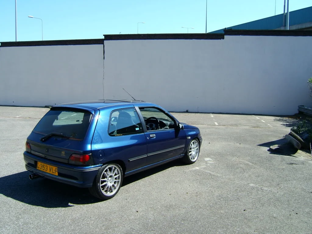 grpaik035.webp