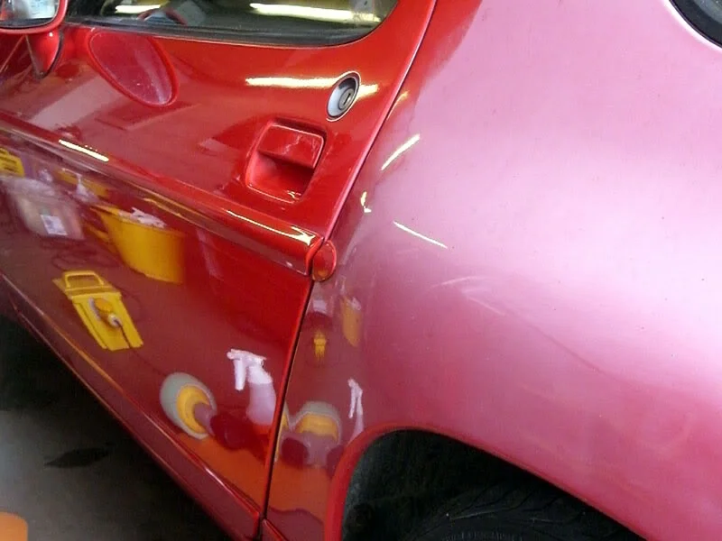 GuardsRed928GTS017.webp