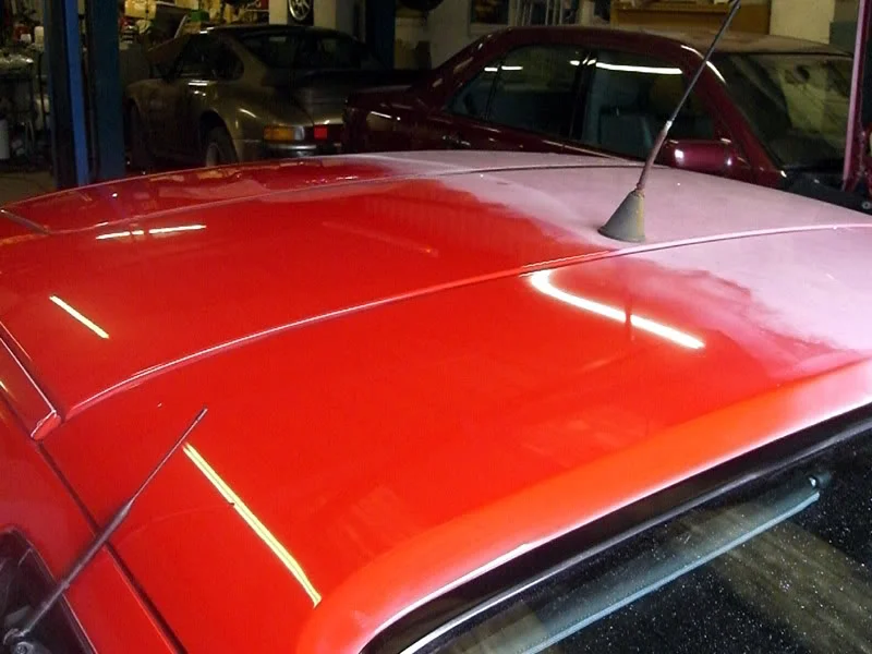 GuardsRed928GTS019.webp