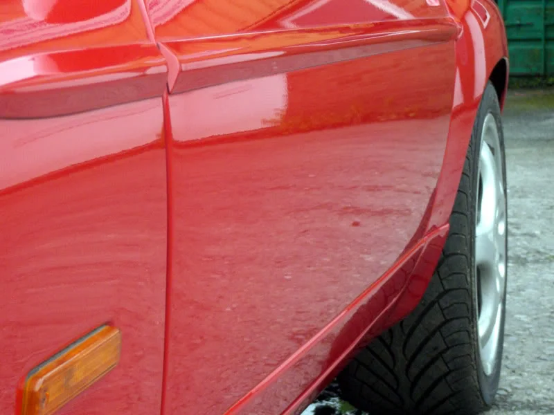 GuardsRed928GTS030.webp