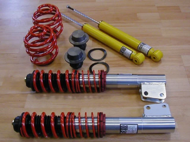 h&r_coilover_1_f.webp