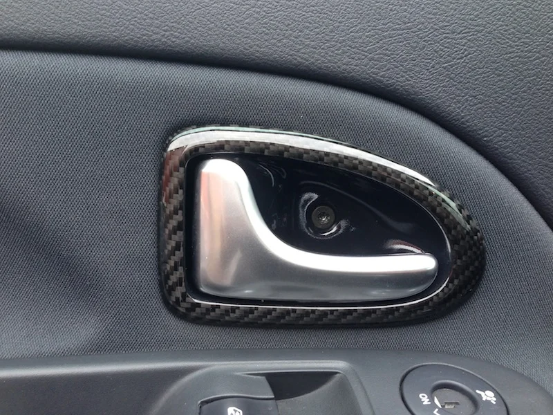 Handle 02.webp