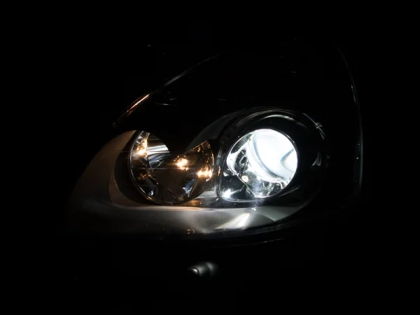 headlight-2.webp