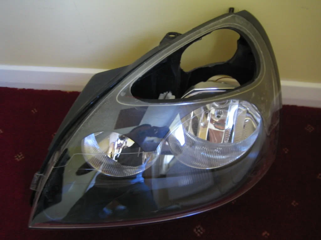Headlight003.webp