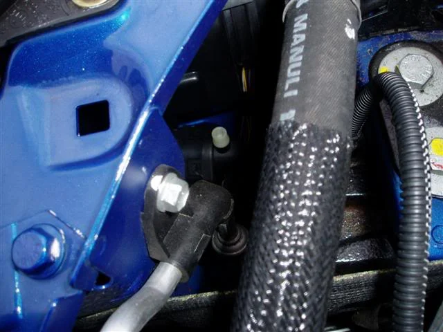HEADLIGHTADJUSTERDRIVERSSIDESmall.webp