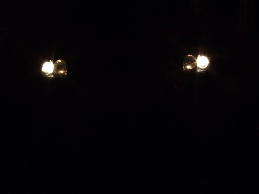 headlights002.webp