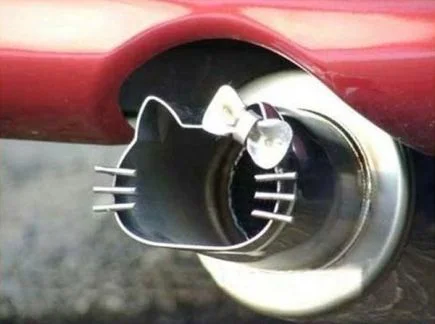 hello-kitty-exhaust-pipe.webp