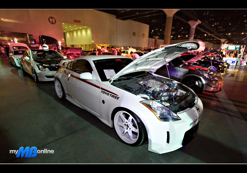 hin_la_032008_13.webp