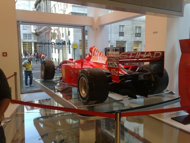 Hols1-1.jpg Hols1-1.jpg