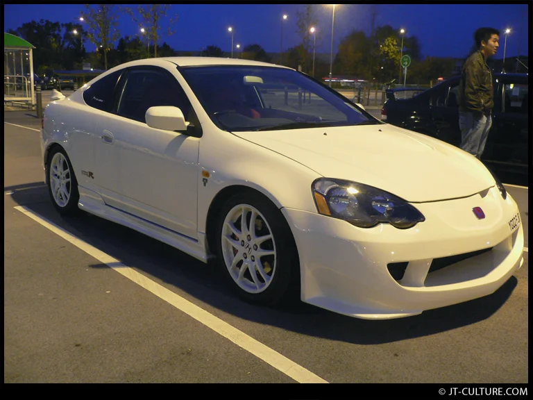 Honda_DC5_2.webp