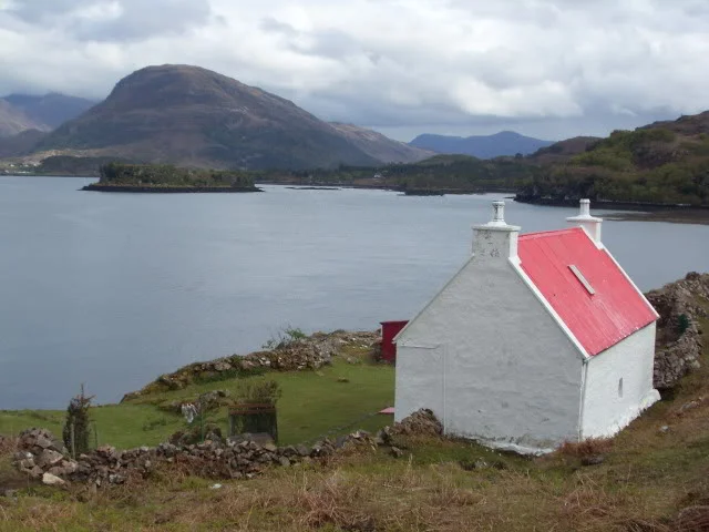 HousenearSheildaig.webp