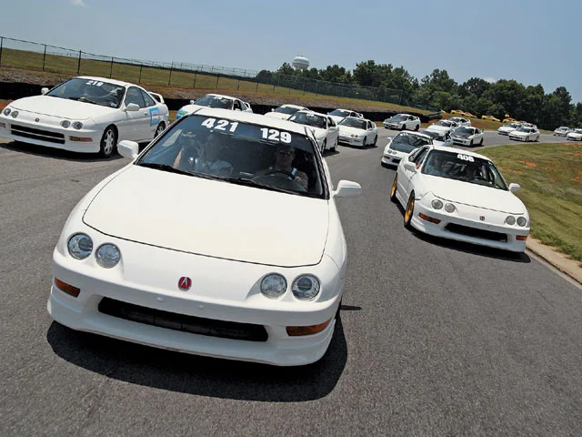 htup_0809_01_z+integra_type_r_expo_2008+championship_white.webp
