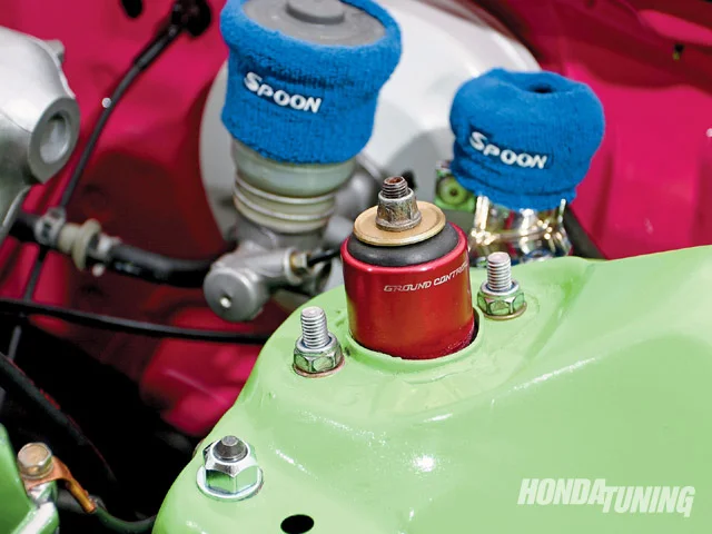 htup_0909_03_z+1995_honda_civic_cx+suspension_shot.webp