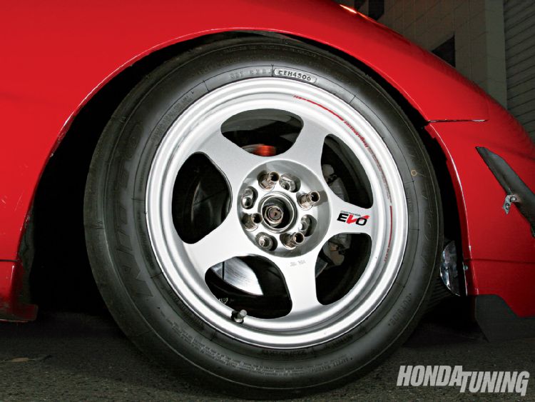 htup_0910_06+1997_acura_integra_gsr+desmond_regamaster_evo_wheels.jpg