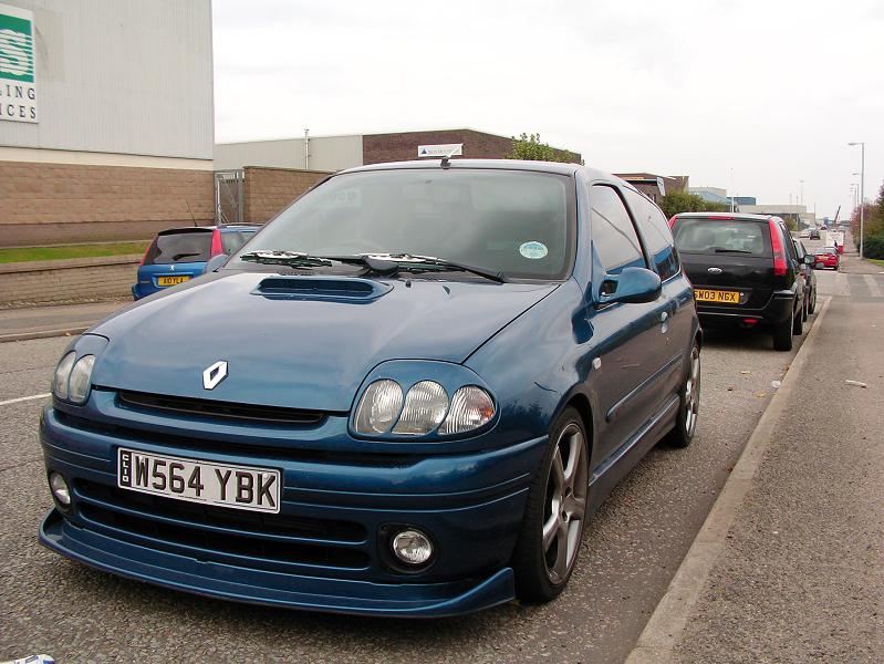 hutchieandjaffa_estatebarry_010.jpg