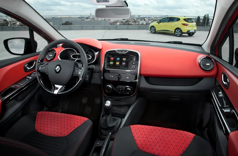 i.php?a=renault%2F2012%2Fnouvelle-clio-iv&i=clio_iv_2012_11.webp