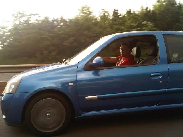 IMG00054-20100605-1857.webp