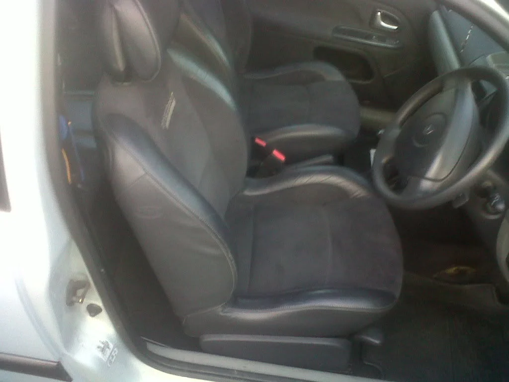 IMG00129-20110703-2050.webp