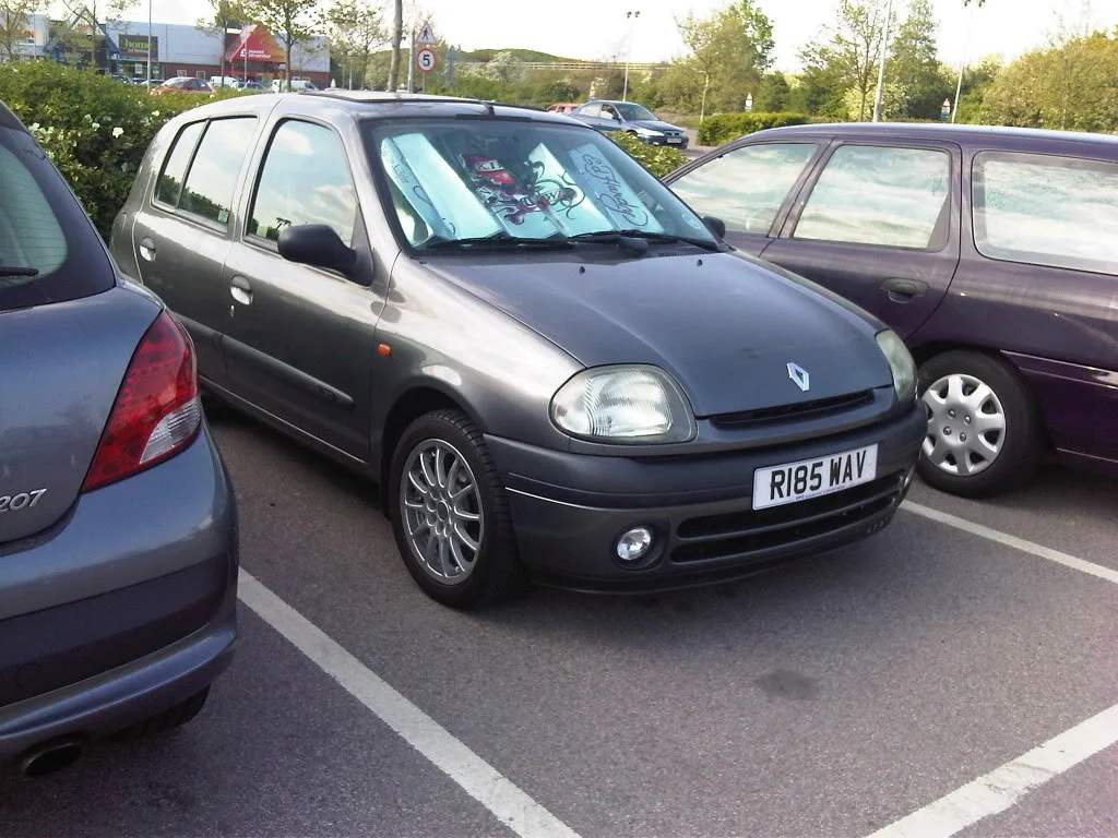 IMG00684-20110425-1647.webp