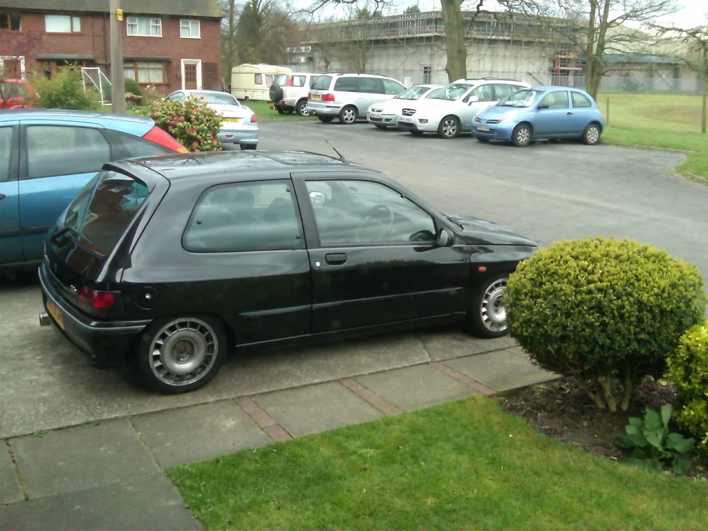 IMG00713-20120404-0847.webp