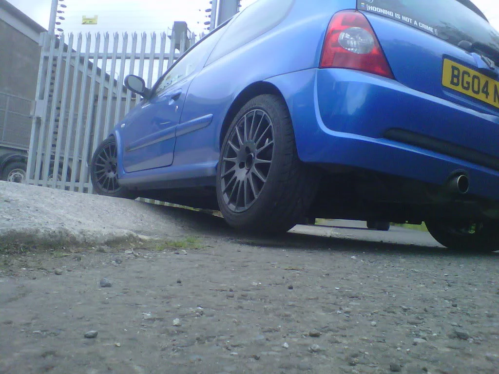 IMG00715-20110706-1435.webp