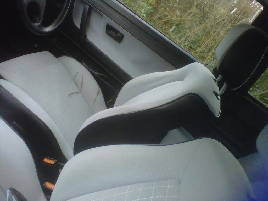 IMG01059-20120210-1105.webp