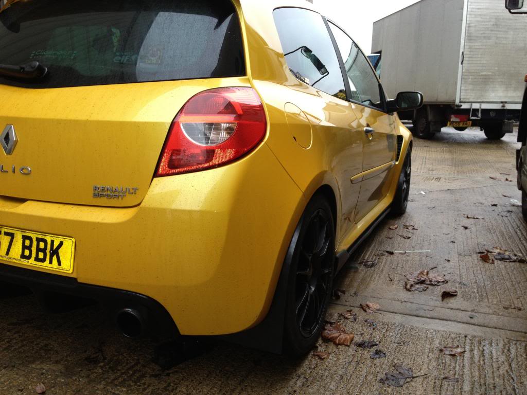 renault clio mud flaps