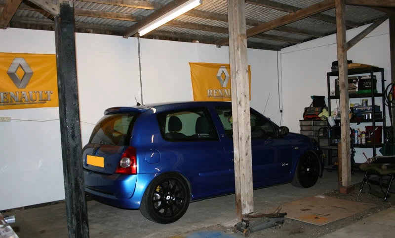 IMG_2089garage.webp
