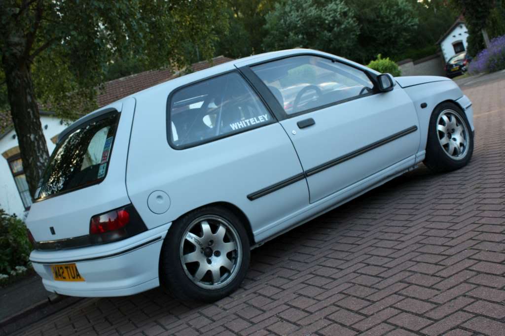 IMG_3945-1024.jpg IMG_3945-1024.jpg