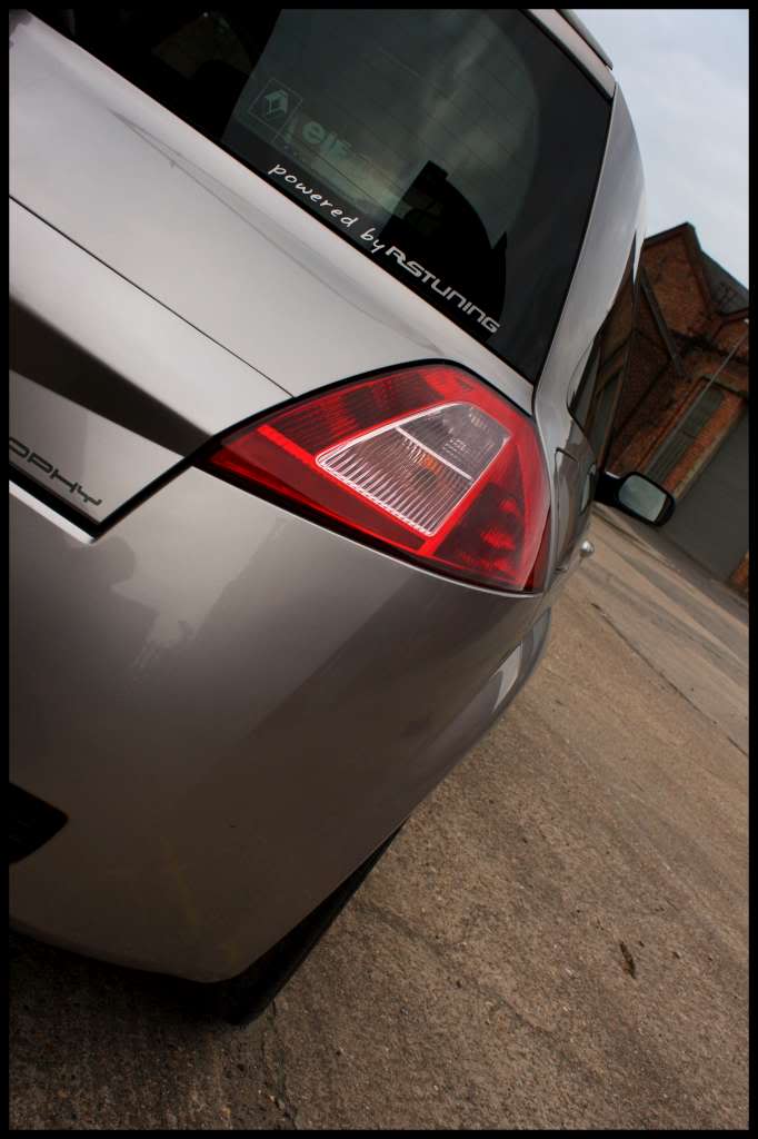 IMG_4405-1024.jpg IMG_4405-1024.jpg