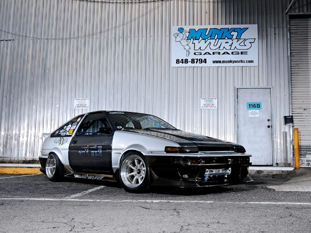 impp_0808_03_z+1986_toyota_corolla+rear_view.webp